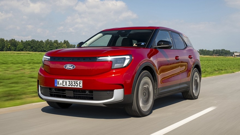 Почти отправленный в отставку Ford Focus может вернуться как кроссовер
