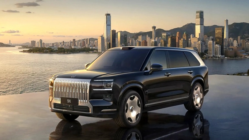 Роскошный гибридный кроссовер Zeekr 9X вышел на рынок: 1400 л.с. и 3,1 с до «сотни»