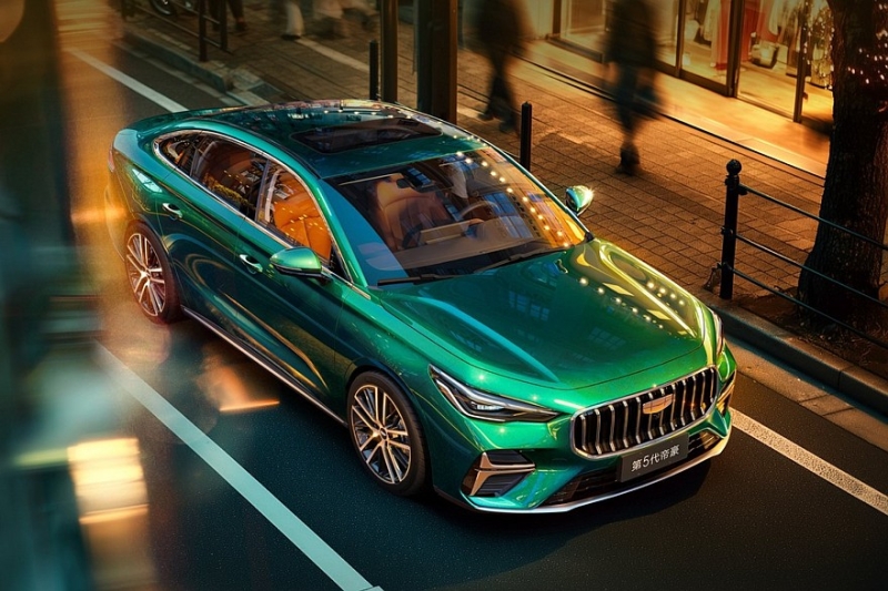 Седан Geely Galaxy Starshine 6 доступен к заказу, на очереди – родственный новый Emgrand