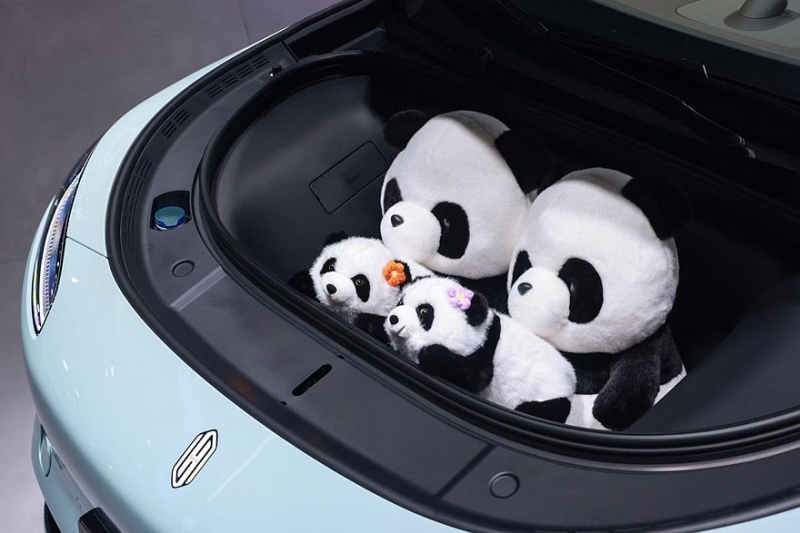 Shangjie H5 от SAIC и Huawei с простеньким дизайном начинает карьеру с ошеломительного успеха