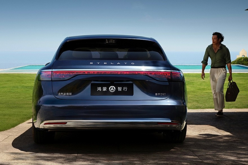 Универсал Stelato S9T от Huawei и BAIC: несколько вариантов начинки, есть полный привод