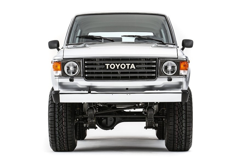 Больше мощности для классика: Toyota снабдила Land Cruiser J60 современным V6