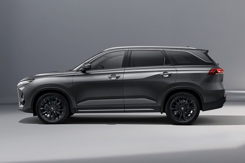 Changan CS75 Pro, бывший «престижный» Oshan, получил новый салон и более мощный мотор