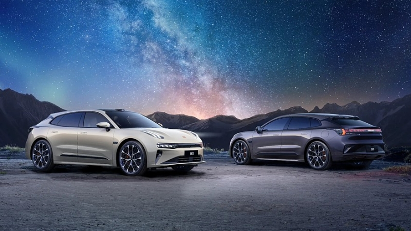 Ещё раз обновлённый Zeekr 001 выходит на рынок: больше мощности, богаче оснащение