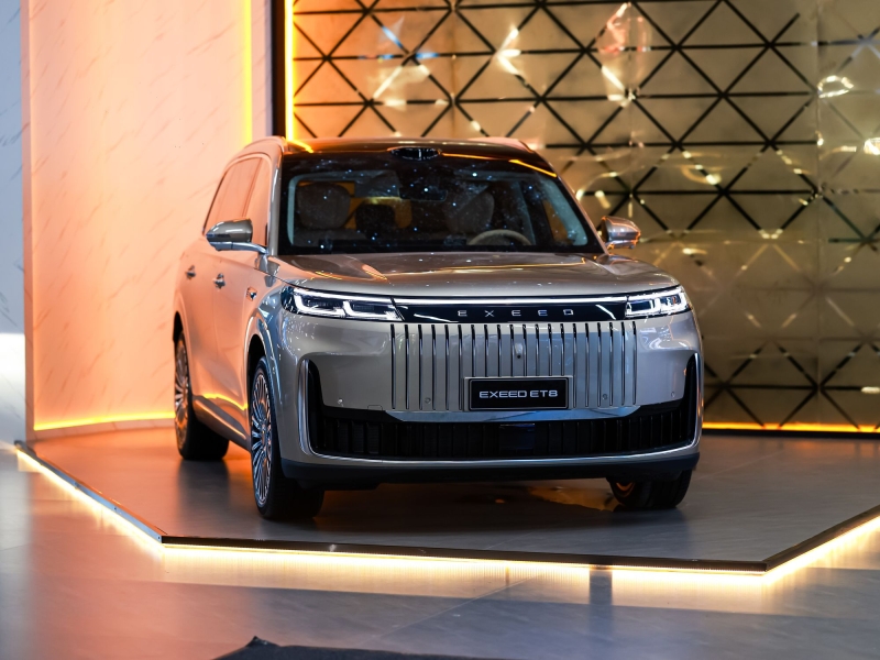 Exeed анонсировал запуск нового кроссовера ET8