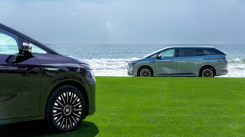 Гибридный минивэн Xpeng X9 EREV похвастался выдающейся дальнобойностью