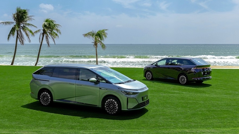 Гибридный минивэн Xpeng X9 EREV похвастался выдающейся дальнобойностью