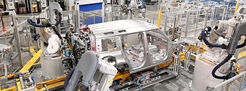 Jaguar Land Rover возобновляет производство после тяжелейшей кибератаки