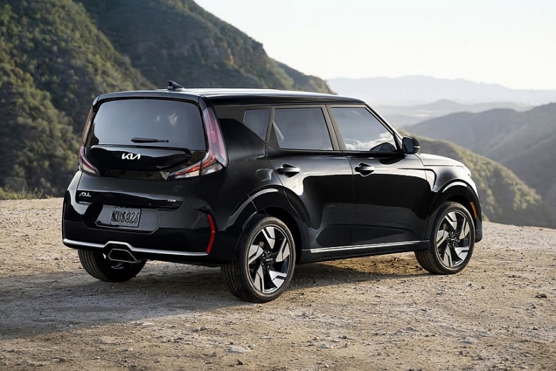 Компактный паркетник Kia Soul отправлен в отставку