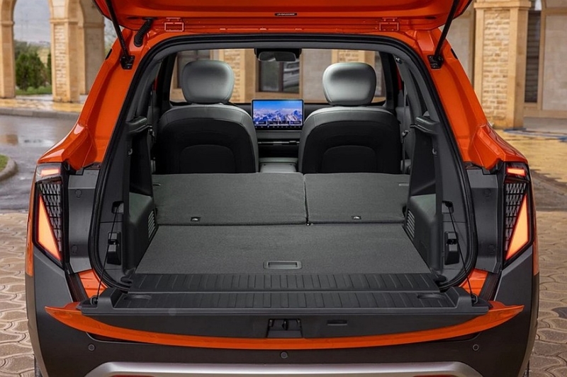 Кроссовер Nammi 06 от Dongfeng добрался до России под видом Evolute i-Joy нового поколения