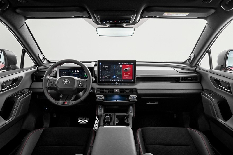 Кроссовер Toyota RAV4 нового поколения приготовился к старту продаж