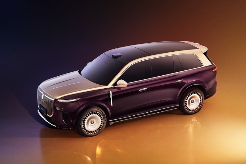 Новый флагманский кроссовер Voyah Taishan едет в Россию