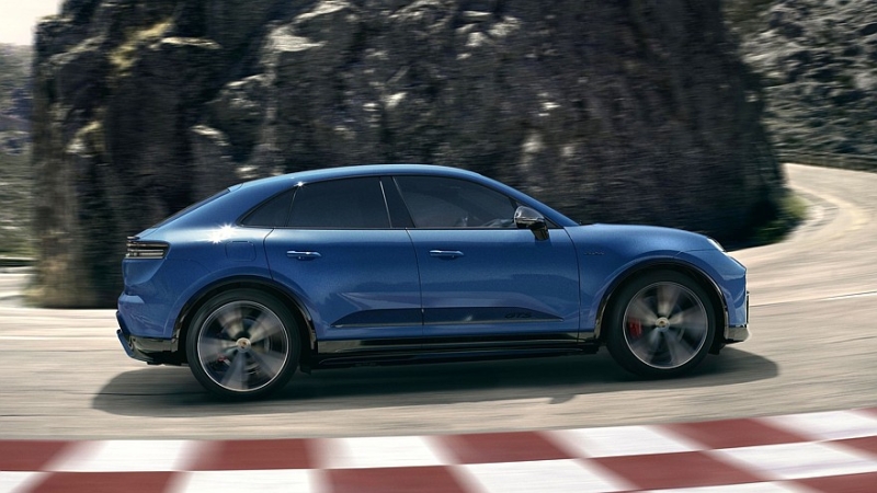 Porsche Macan EV обзавёлся драйверской версией GTS: заниженная подвеска и яркий декор
