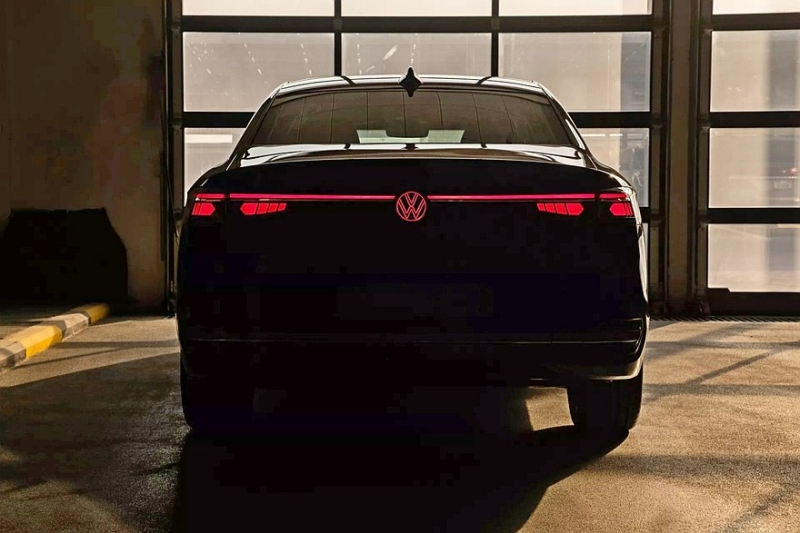 Представлены «другие» новые седаны Volkswagen Jetta и Passat