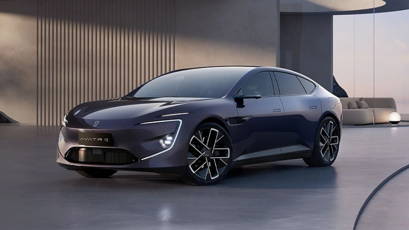 Роскошный седан Avatr 12 выйдет на российский рынок до конца 2025 года