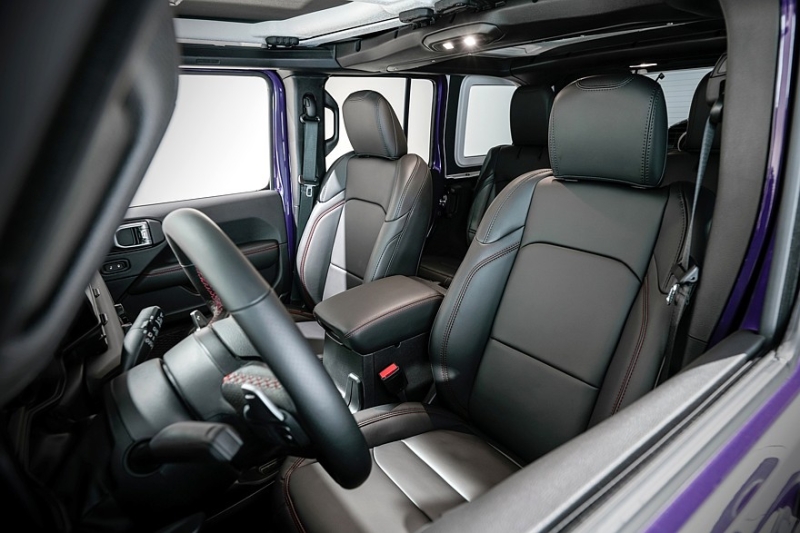 Jeep Wrangler сохранил V8 в 2026 модельном году и подешевел сразу на 20 000 долларов