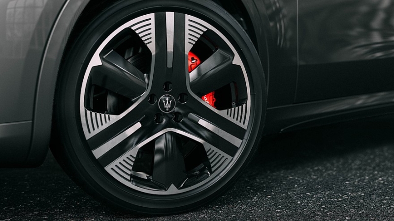 Maserati нашла способ увеличить дальнобойность кроссовера Grecale Folgore