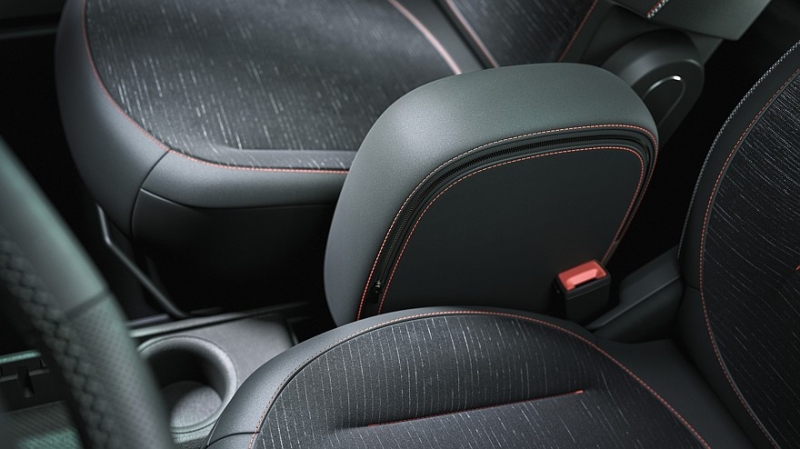 Новый Renault Twingo полностью рассекречен: дёшево, весело, но недалеко (до 263 км)