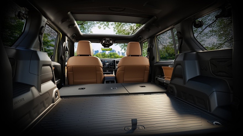 Новый внедорожник Jeep Recon: брутальный, шустрый, но только электрический