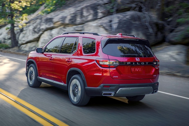 Обновлённый Honda Pilot: больше комфорта, богаче оснащение и прежний атмосферный V6
