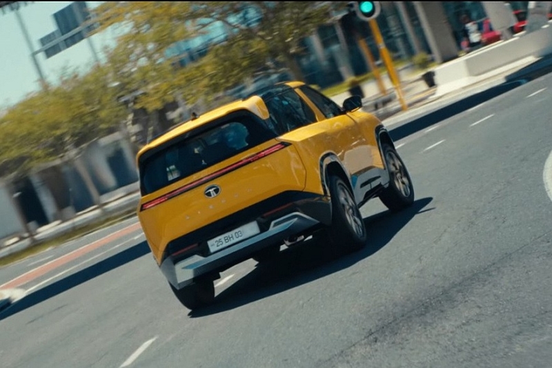 Представлен серийный кроссовер Tata Sierra: бензин или дизель, позже будет полный привод