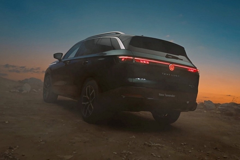 Рестайлинг принёс большому кроссоверу Volkswagen Tavendor новый салон