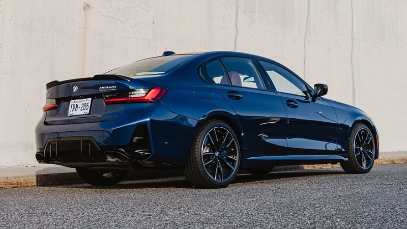 Седан BMW 3 series обзавёлся особенной версией в честь полувекового юбилея