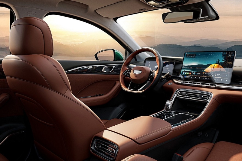 Седан Geely Emgrand нового поколения предложен с двумя моторами на выбор