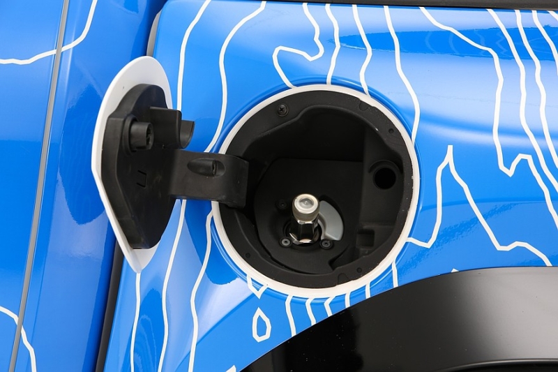 Водородный монстр Toyota Tacoma H2-Overlander: 555 л.с. и чистая вода для душа