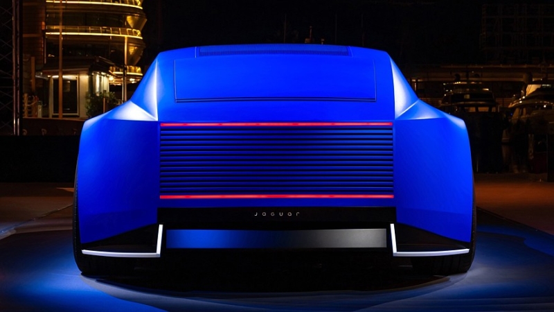 Новый Jaguar GT задерживается, но лучше он, к сожалению, не станет