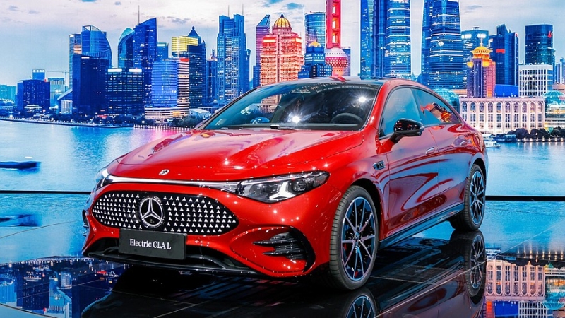 Удлинённый китайский Mercedes-Benz CLA L выходит на рынок без полного привода