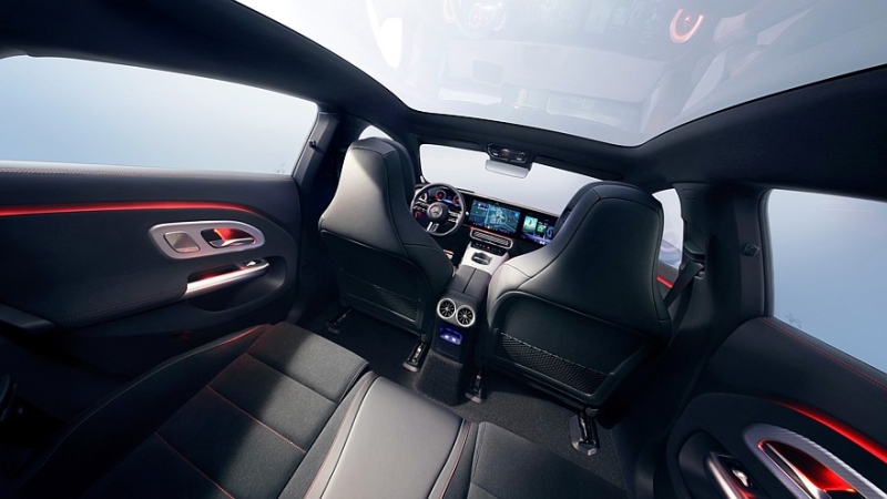 Удлинённый китайский Mercedes-Benz CLA L выходит на рынок без полного привода